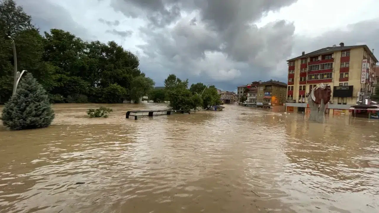 El Nino Alarmı! Türkiye’yi Kavuracak Sıcaklar ve Ani Yağışlar Kapıda