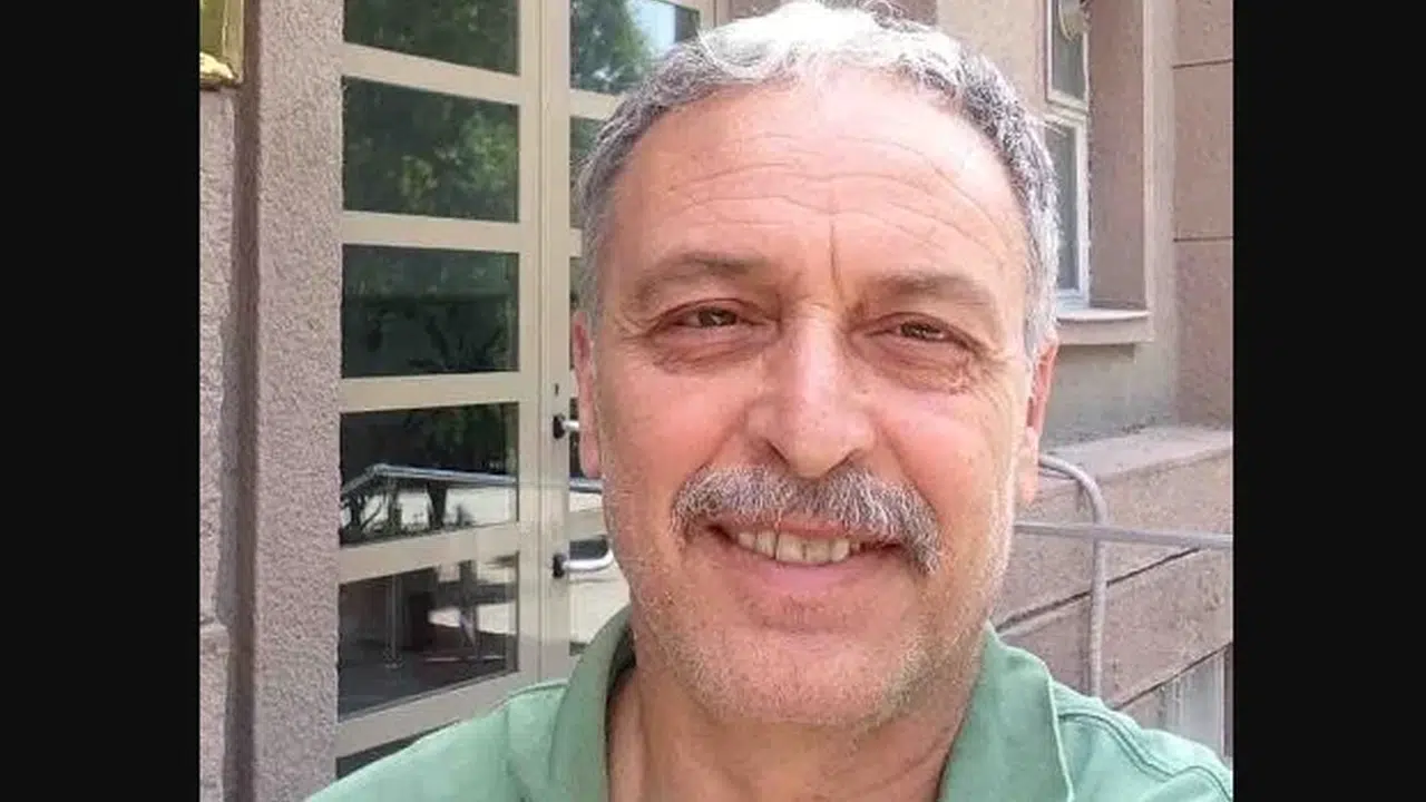 MEHMET UMUR TARHAN KİMDİR, MEMLEKETİ NERESİ? Emine Ülker Tarhan Eşi Kimdir, Mesleği Ne, Ne İş Yapıyor?