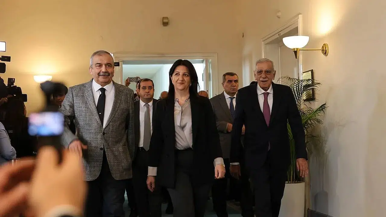 Ankara’dan İmralı’ya Kritik Ziyaret! DEM Heyeti Öcalan’la Görüşecek