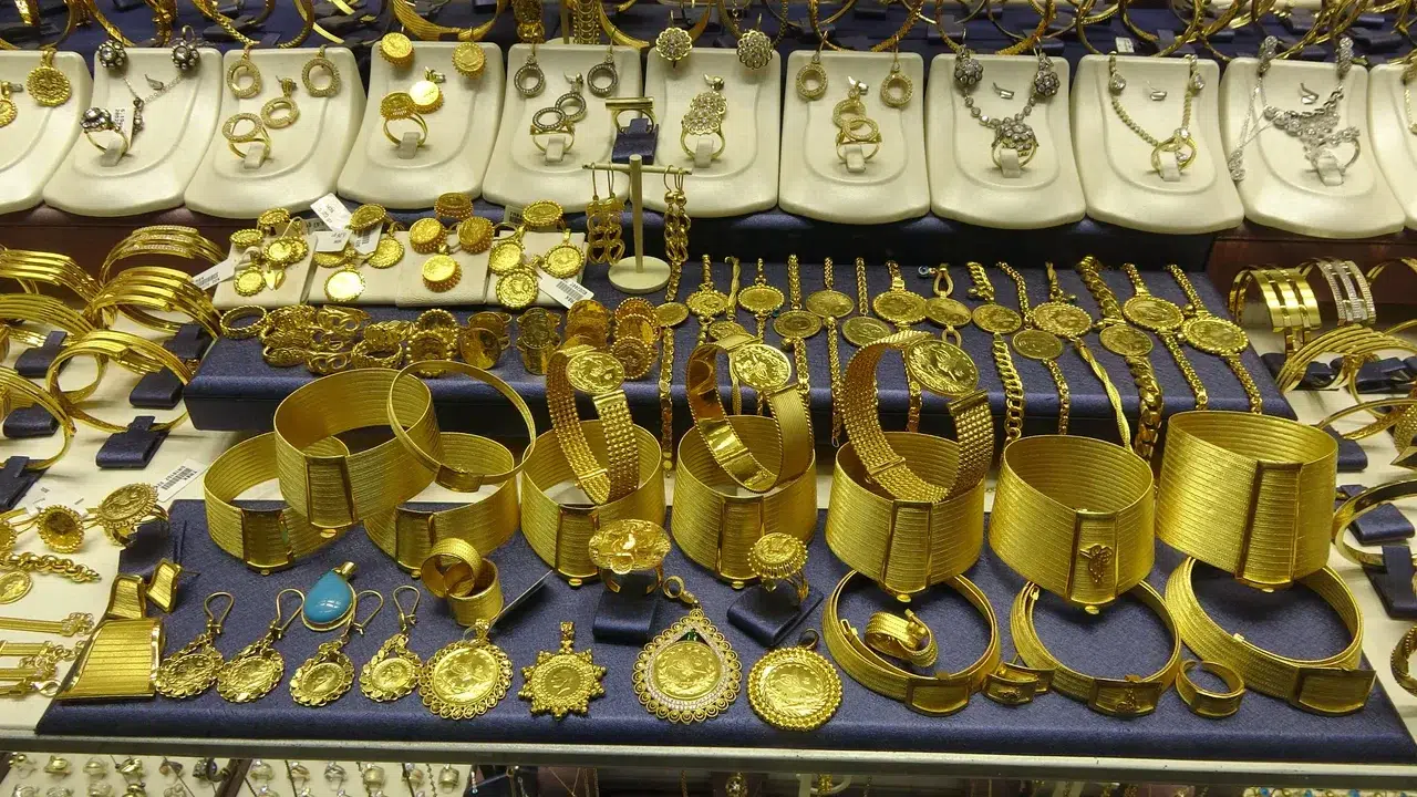 İslam Memiş’ten 2026 Uyarısı! Altın Fiyatları Çakılmaya Devam Ediyor