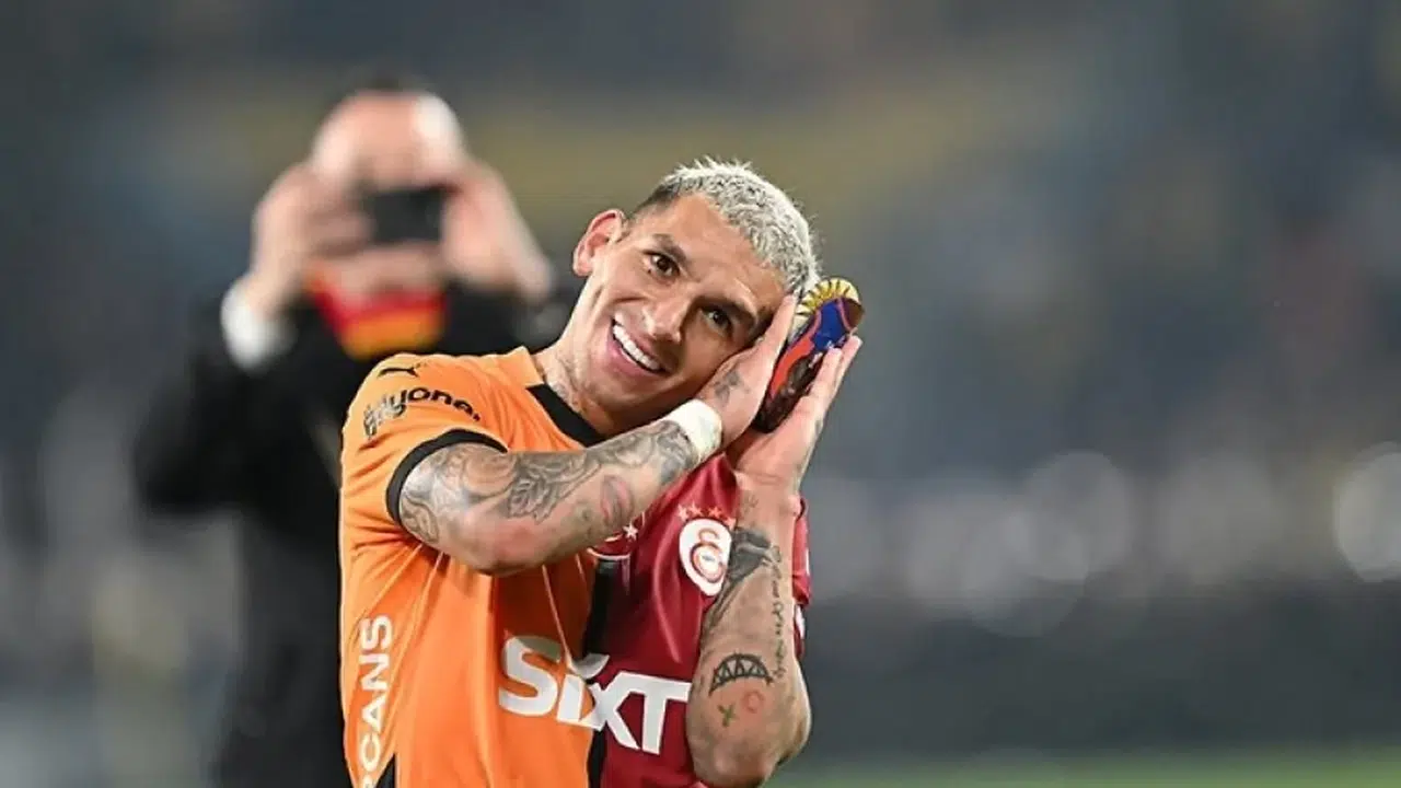 Galatasaraylılara Çifte Sevinç! Torreira’dan Gelecek Mesajı