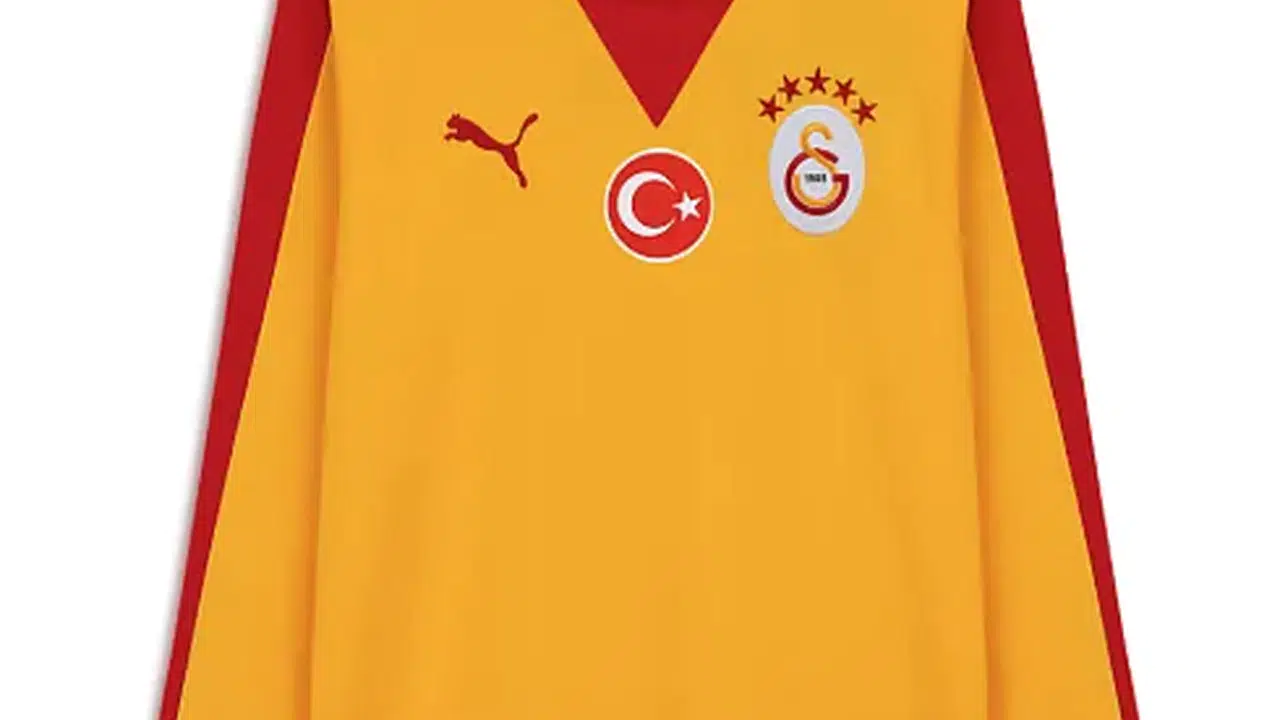 GALATASARAY RETRO FORMA FİYATI 2026! Ne Kadar, Nereden Alınır?