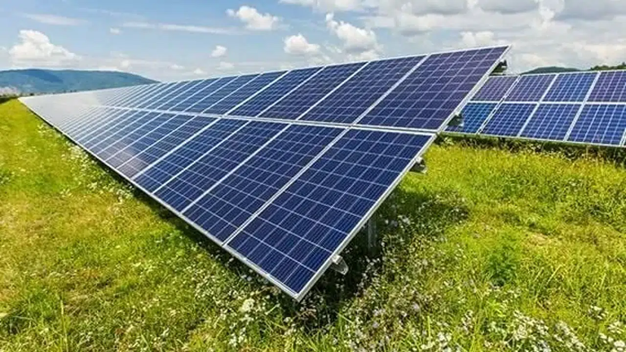 Bakanlık duyurdu: Güneş enerjisi 641 kat büyüdü