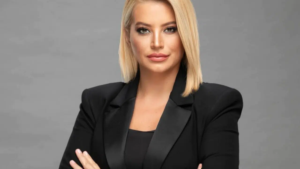 GÖKSU ÖNGÖREN ÖZGÜR KİMDİR? CNN Türk sunucusu kaç yaşında, nereli, evli mi, çocuğu var mı?