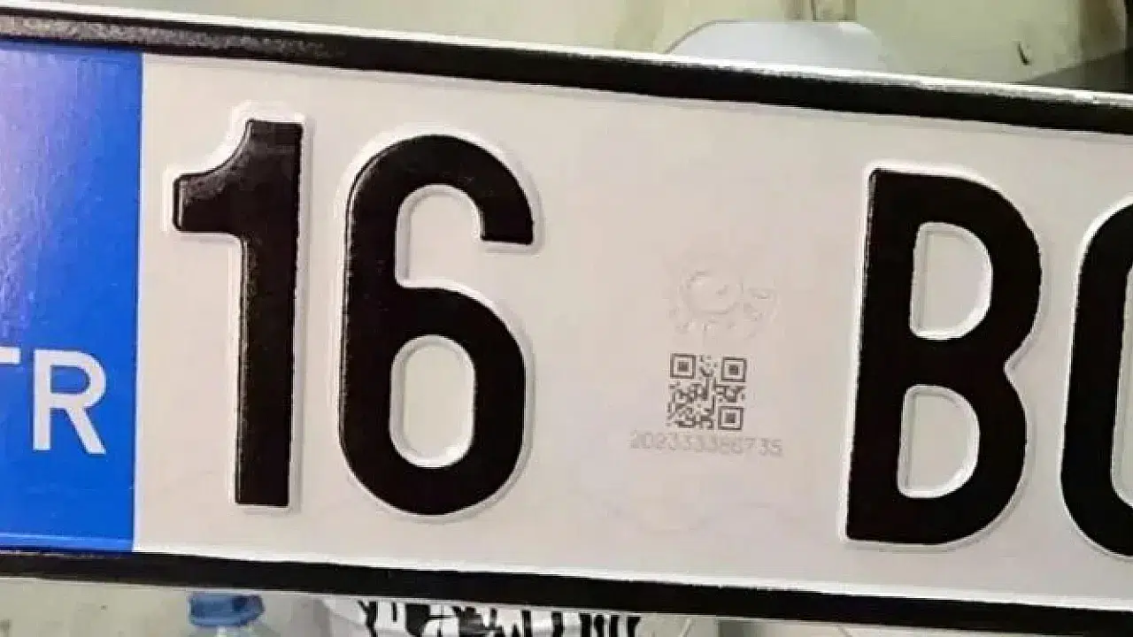 GERÇEK PLAKA NASIL BELLİ OLUR! Nasıl Tespit Edilir, Kod Varsa Gerçek Mi?