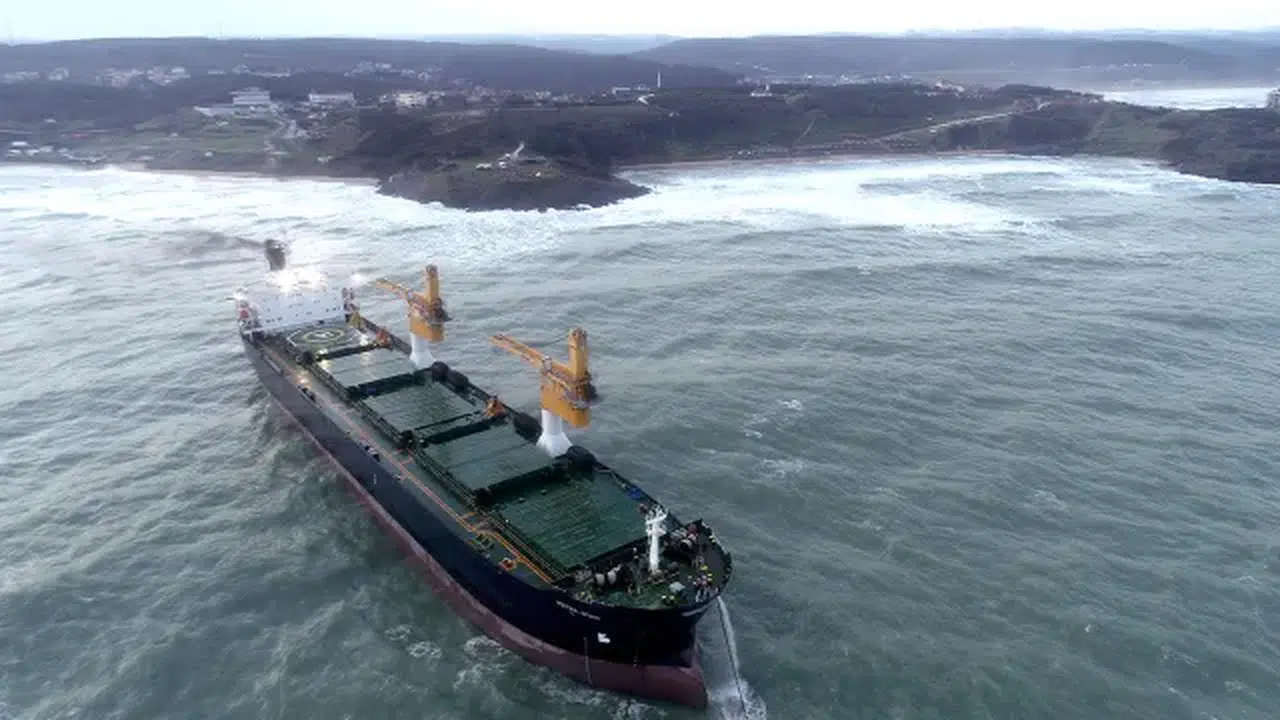 Hürmüz Boğazı’nda Mayın İddiası, ABD ve İran’dan Karşılıklı Açıklamalar