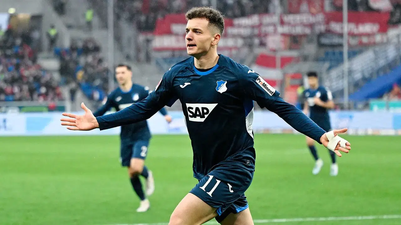 Fenerbahçe’nin Transfer Listesinde Fisnik Asllani! Chelsea de Devrede