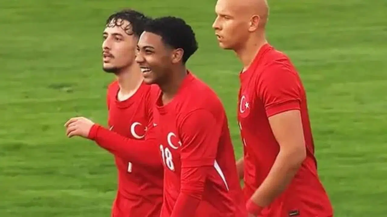 THİERRY KARADENİZ TÜRK MÜ! Kökeni neresi, doğum yeri, annesi ve babası nereli?