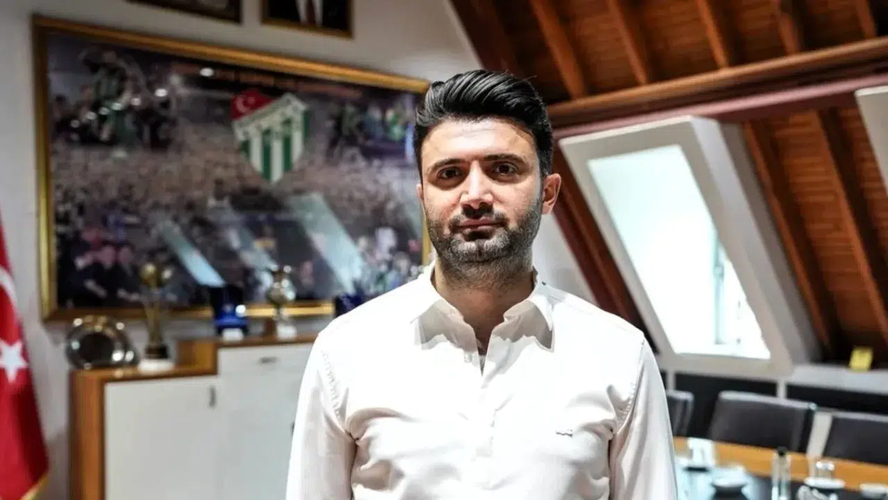 Enes Çelik Ne İş Yapıyor, Serveti Ne Kadar, Hangi Şirketlerin Sahibi? Bursaspor Başkanlığı, Mali Disiplin ve 2. Lig Başarısı