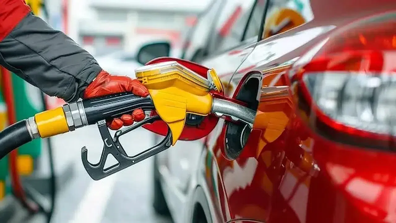 29 Mart akaryakıta zam var mı? Benzin kaç TL oldu, motorin ne kadar arttı?