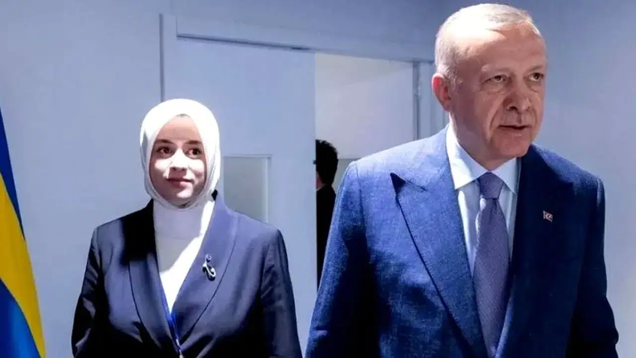 CUMHURBAŞKANI ERDOĞAN'IN TERCÜMANI KİMDİR! Kaç dil biliyor, hangi dilleri konuşuyor ve kimin kızı?