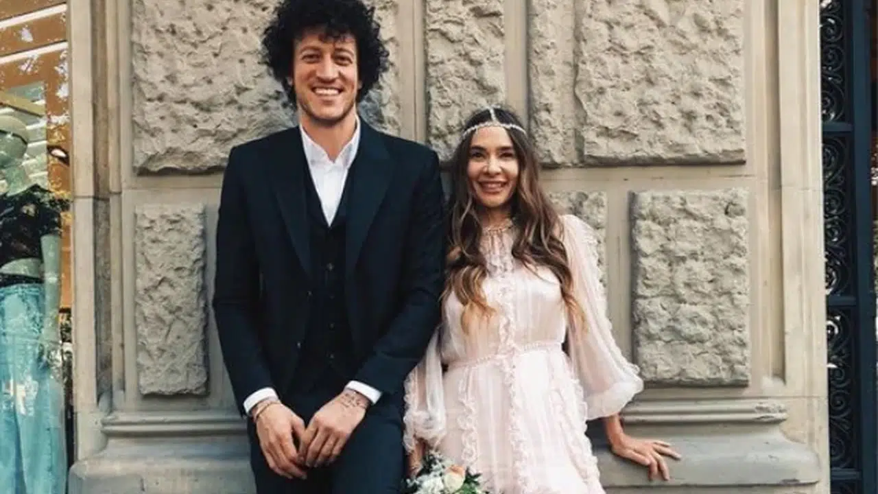 Günlükten çıkan ihanet iddiası... 100 milyonluk boşanma davası!