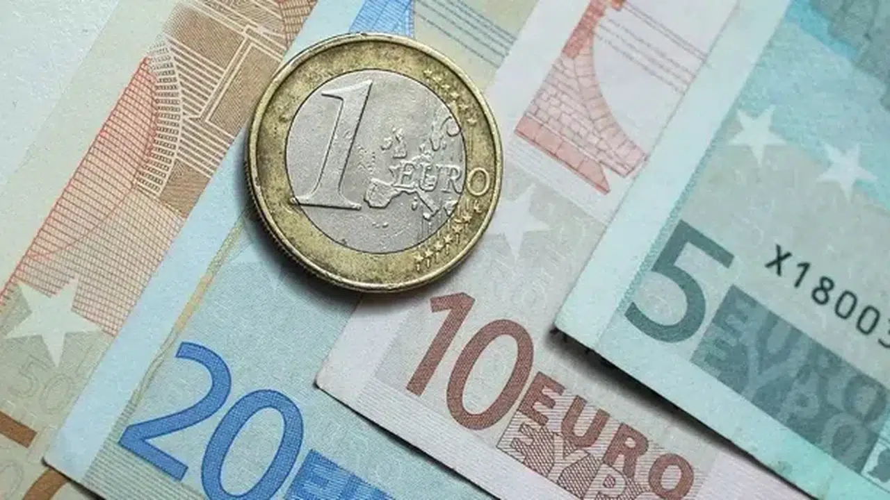 EURO KURU BUGÜN NE KADAR! 1 Euro Kaç TL Oldu (6 Mart Güncel EUR/TRY)