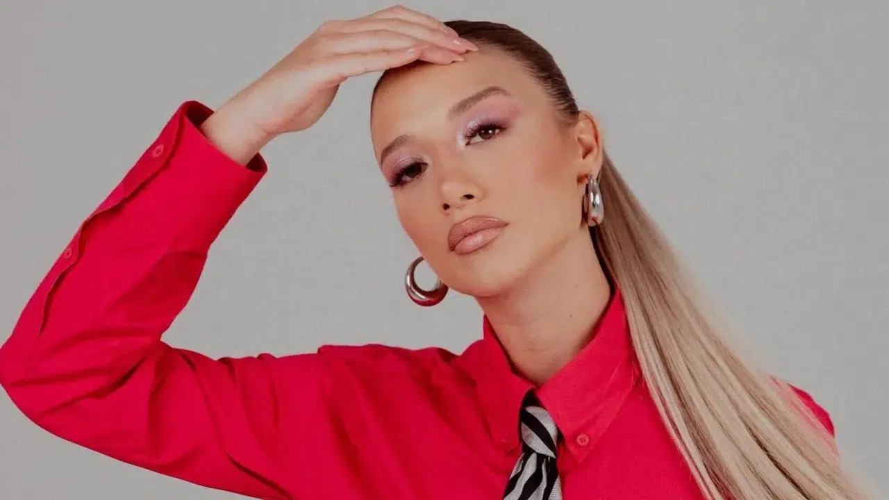 Aleyna Kalaycıoğlu’nun 'Gidesim Var' Şarkısı YouTube’dan Kaldırıldı