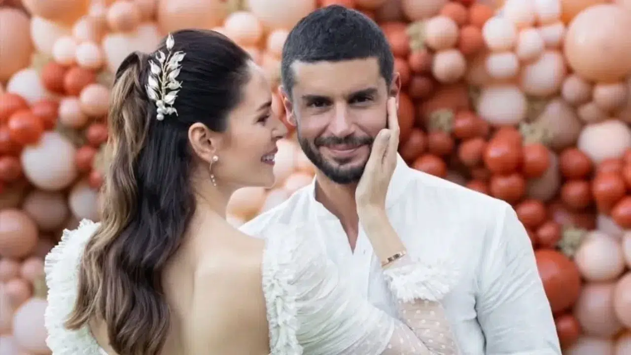 Berk Oktay eşi Yıldız Çağrı Atiksoy hakkında ilk kez konuştu! Boşanıyorlar dediler ama gerçek bambaşka çıktı!