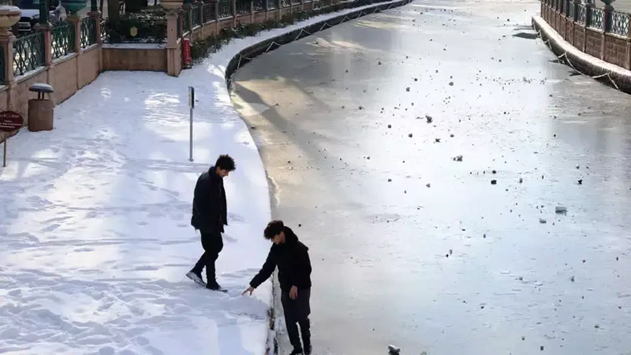 RÜYADA BUZ ÜZERINDE YÜRÜMEK!