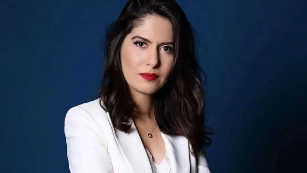 Kübra Par boşandı mı, kaç yaşında, aslen nereli, çocuğu var mı, mesleği ne, nerede çalışıyor?