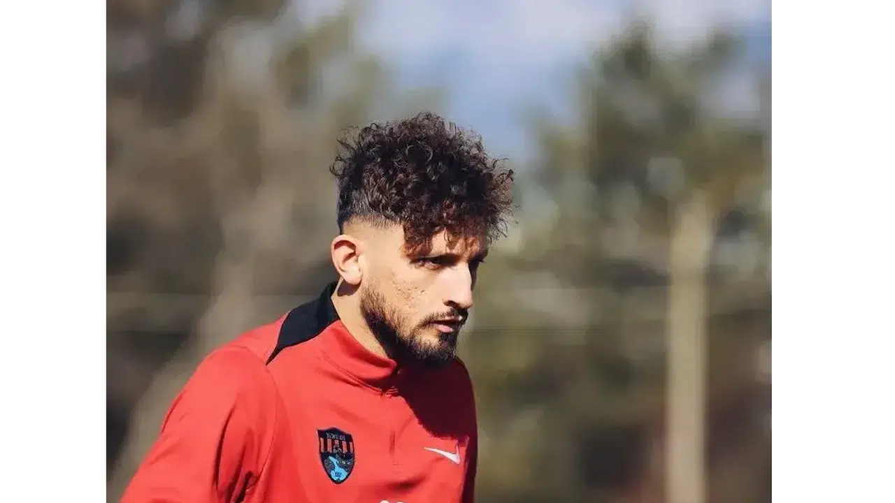 BURAK KAVLAK KİMDİR VE HAYATI! Hangi Takımlarda Oynadı?