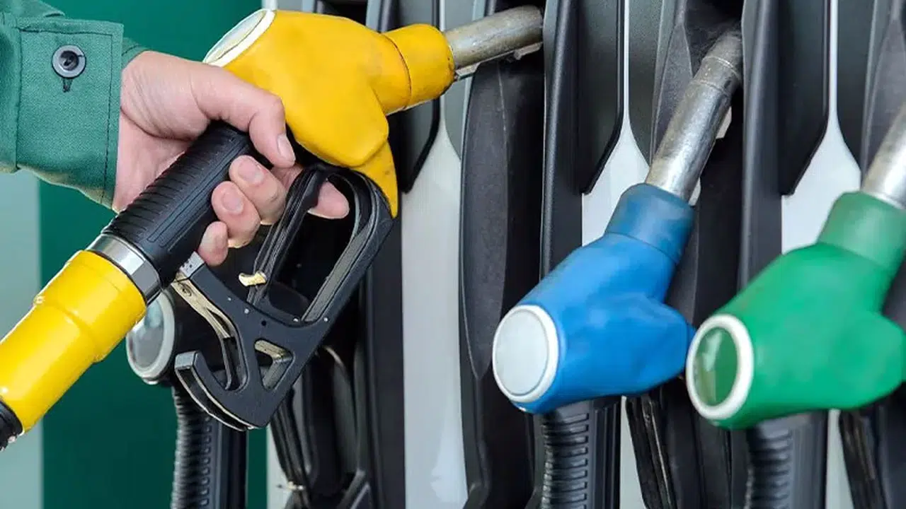 AKARYAKIT FİYATLARI 16 MART 2026! Bu hafta benzine ve motorine (mazota) yeni zam ya da indirim var mı