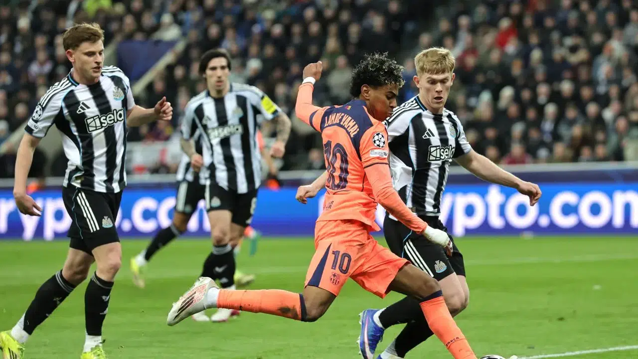 BARCELONA - NEWCASTLE MAÇI! İçtimai TV frekansı nedir, tabii Spor nasıl izlenir, saat kaçta?