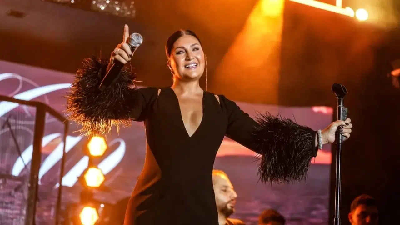 RAMAZAN BAYRAMI 2026’DA SANATÇILARIN SAHNE ÜCRETLERİ NE KADAR? Hadise, Ebru Gündeş, Sibel Can ne kadar alıyor?