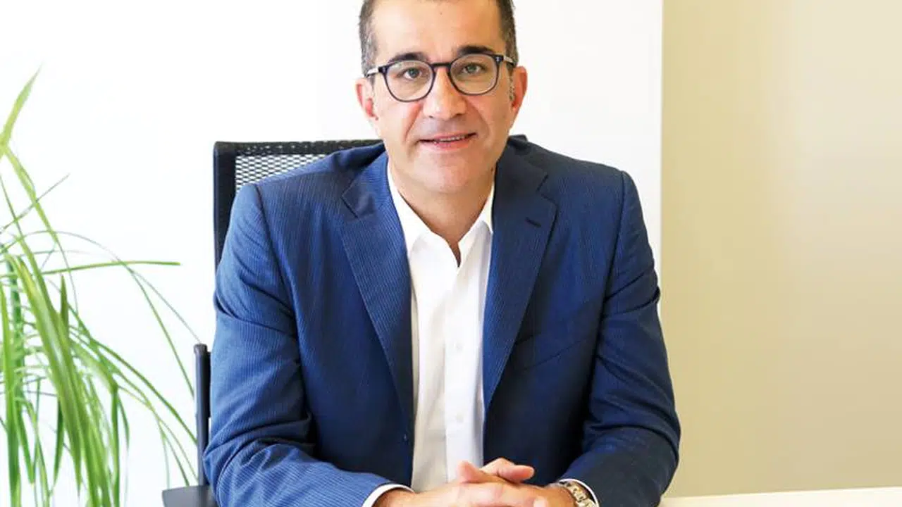 MURAT ÇEÇEN KİMDİR VE HAYATI! Ne iş yapıyor, aslen nereli, yaşı kaç?