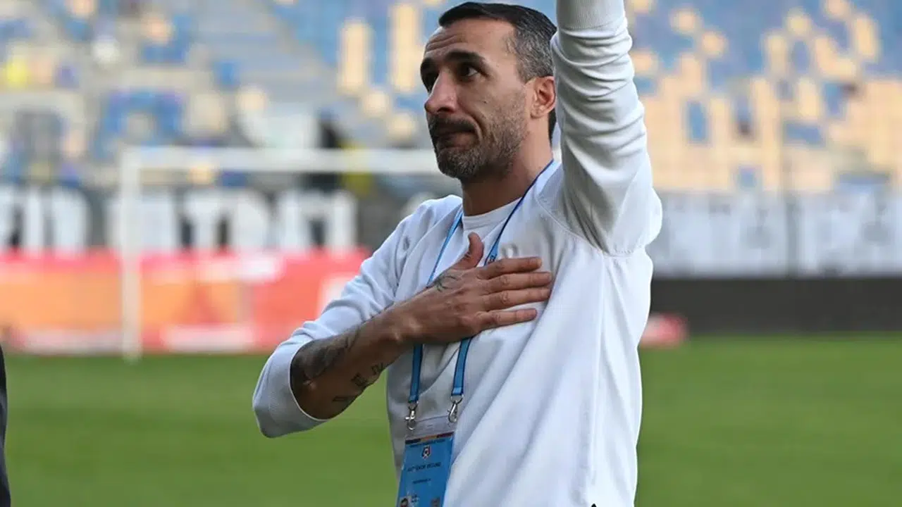 MEHMET TOPAL ROMANYA’YA GERİ Mİ DÖNÜYOR! Yeni takımı belli oldu mu, ligdeki durumu ne?