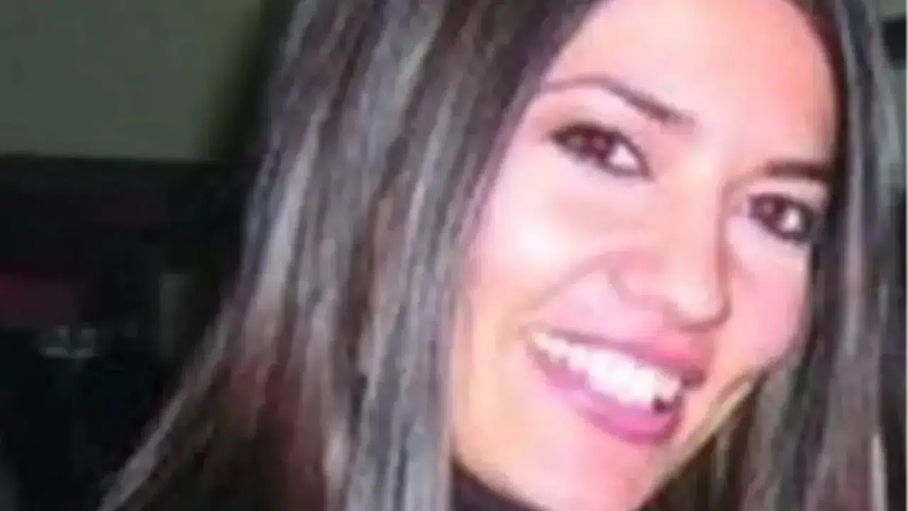 MELEK ANGUN KAÇ YAŞINDA! Aslen Nereli, Eşi Kim, Ne İş Yapıyor?