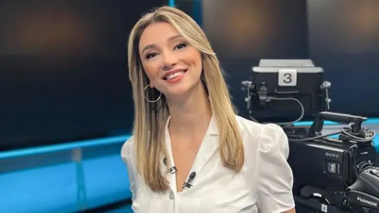 DEMET GEDİK KİMDİR VE HAYATI! Ne Mezunu, Hangi Kanalda, Aslen Nereli, Kaç Doğumlu?