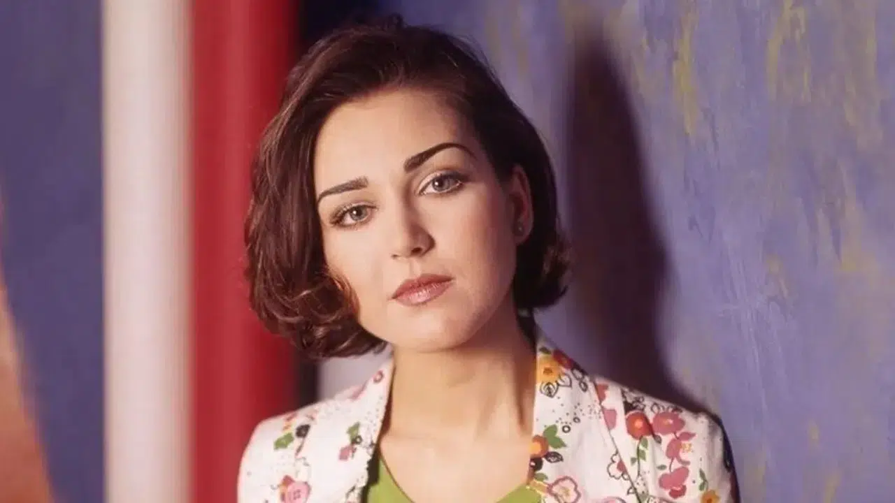 PINAR DİLŞEKER ESTETİK YAPTIRDI MI! Yeni İmajı Takipçilerini Şaşırttı