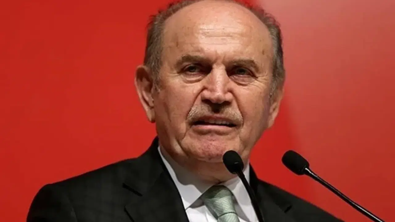 KADİR TOPBAŞ KAÇ YAŞINDA ÖLDÜ? Hastalığı neydi, ailesi kimlerden oluşuyor?