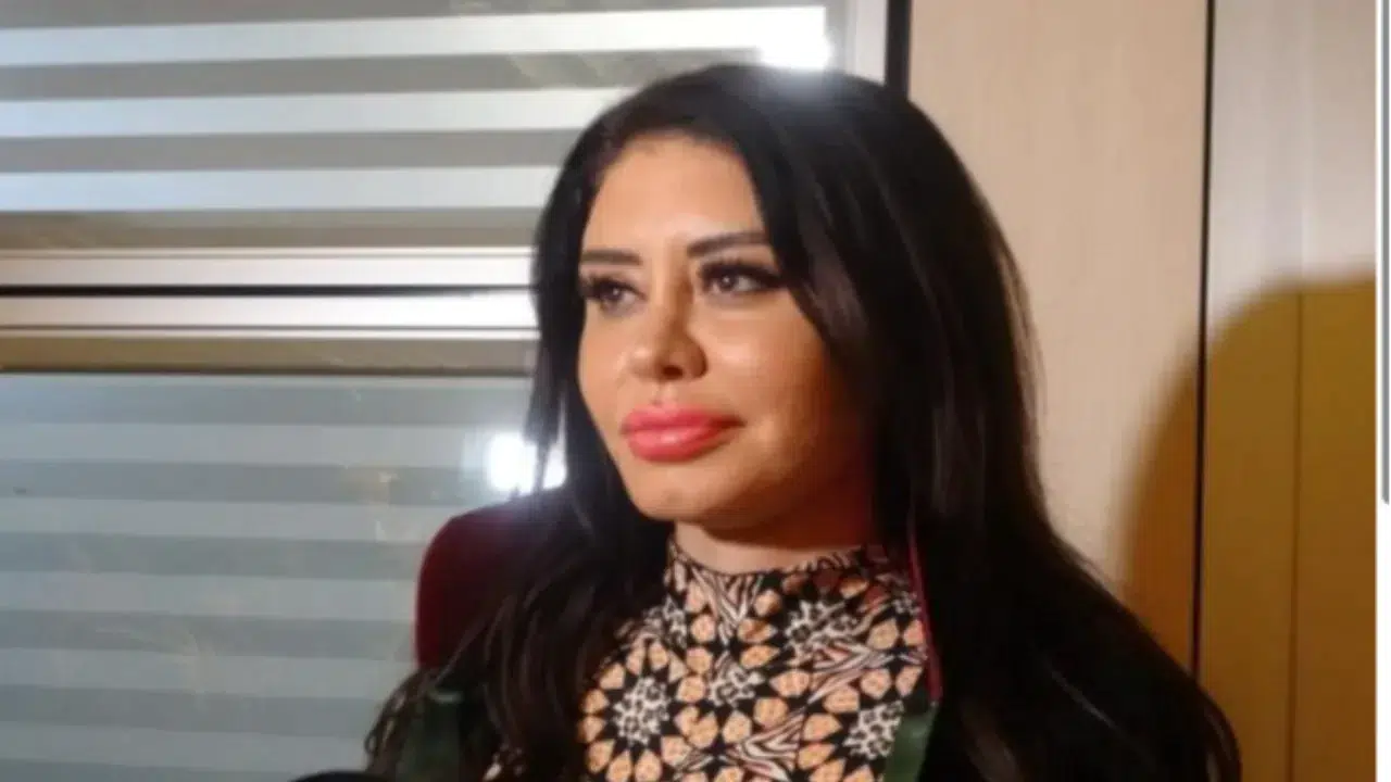 EBRU POLAT BOYU! Kilosu kaç, gerçek adı ne, aslen nereli, kaç doğumlu?