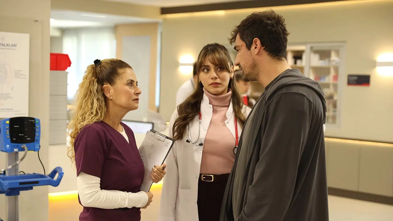 DOKTOR: BAŞKA HAYATTA YABANCI YAPIM MI? Hangi diziden uyarlandı, gerçek hikâye mi ve konusu ne?