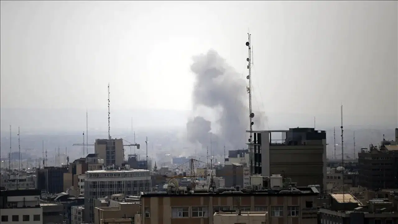 İRAN’DA SON DAKİKA SALDIRI! Tahran’da ambulans kim tarafından vuruldu, ölü ve yaralı var mı?