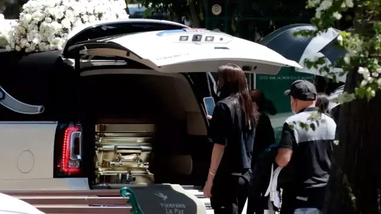 Kartel Liderine Altın Tabut! Zapopan’daki Tören Tartışma Yarattı