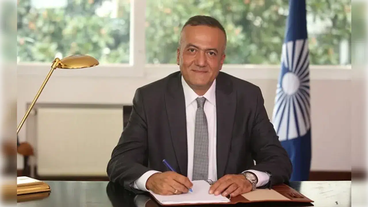 PROF. DR. HASAN ALİ KARASAR BİYOGRAFİSİ VE KİMDİR! Aslen Nereli, Kaç Yaşında, Kapadokya Üniversitesi Rektörü Hayatı ve Kariyeri Nedir?