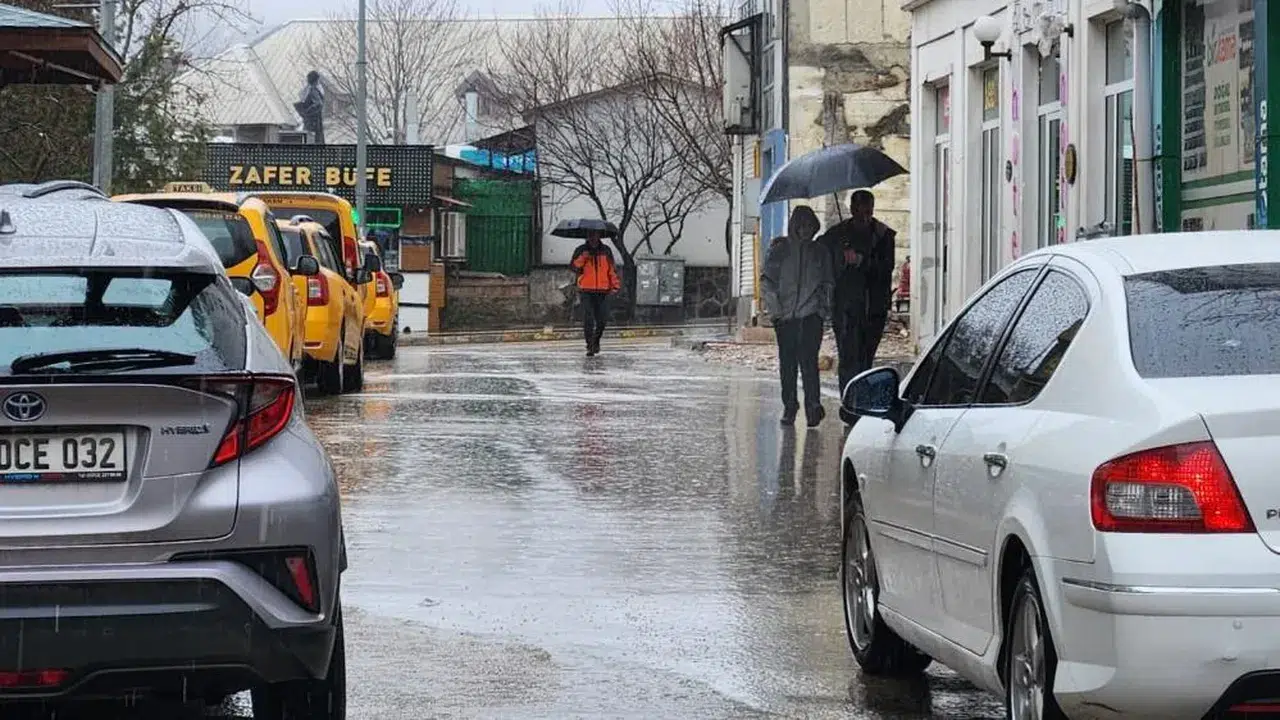 Doğu ve Güneydoğu sağanağa teslim! Sel ve taşkınlar onlarca hayvanı telef etti