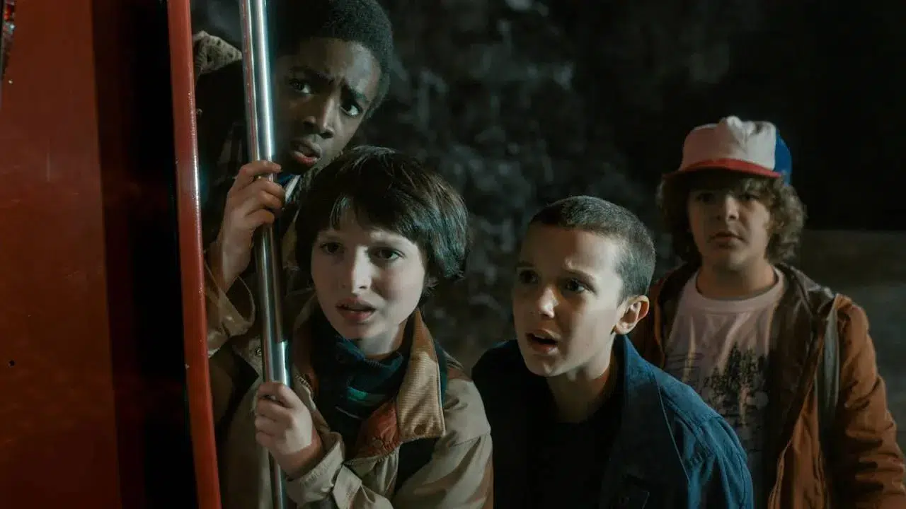 THE WALKİNG DEAD NEREDE ÇEKİLDİ! The Walking Dead ve Stranger Things Aynı Yerde mi Çekildi?