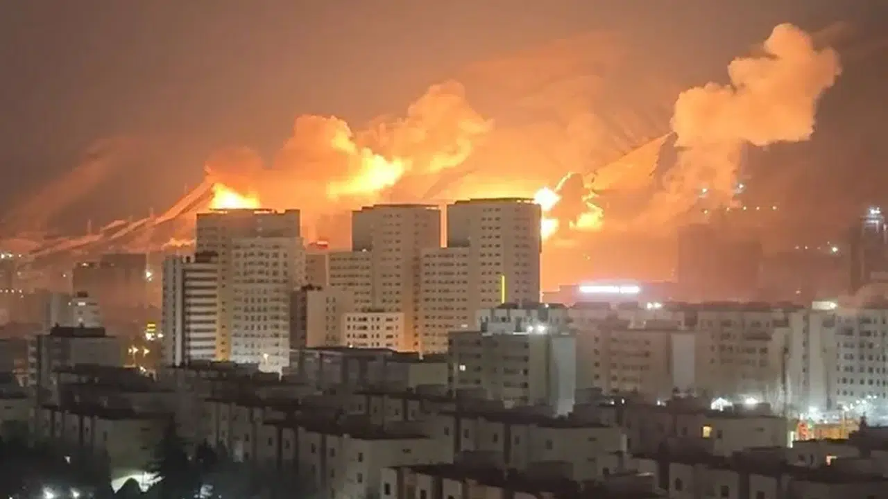 Tahran Geceyi Alevler İçinde Geçirdi! İsrail’den Yeni Saldırı Dalgası