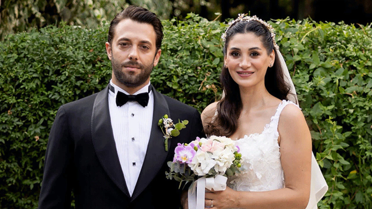 Sitare Akbaş Evli Mi, Eşi Cengiz Orhonlu Kim, 14 Yıllık Dostluk Nasıl Aşka Dönüştü?