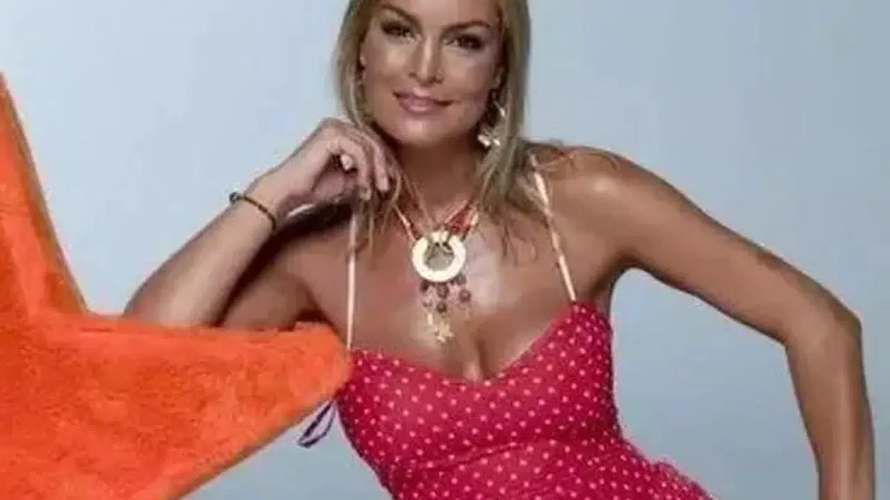 Sibel Turnagöl ikinci çocuğu var mı, oğlu kim, yaşı kaç, mesleği nedir?