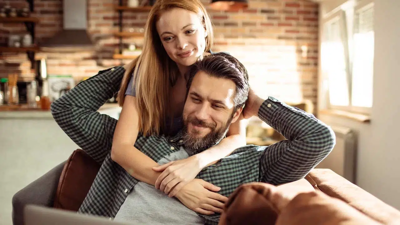 BAŞAK KADIN VE BAŞAK ERKEĞİ UYUMU NASILDIR? Başak burcu kadın ve Başak burcu erkek ilişkisi anlaşır mı?