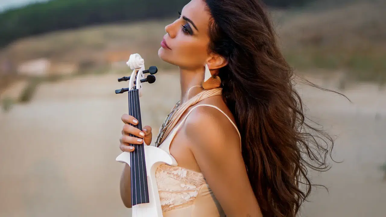 Gülşah Tütüncü 'Küllerden Doğarsın' şarkısını yayınladı: Yeni klip ve SOLES sürprizi