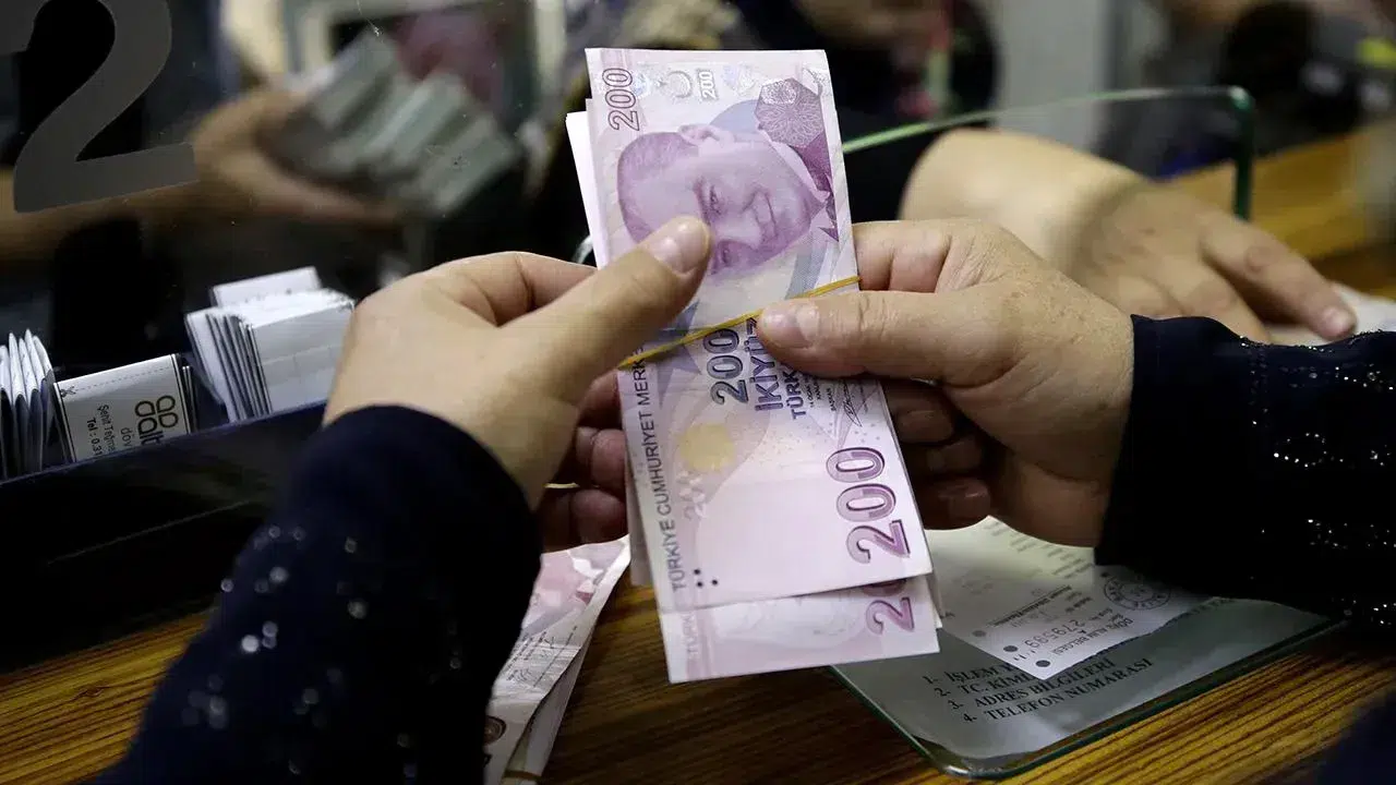 4a 4b 4c MART AYI EMEKLİ MAAŞLARI YATTI MI! Ne Zaman Yatacak Ve Bayramdan Önce Hesaplara Geçti Mi?