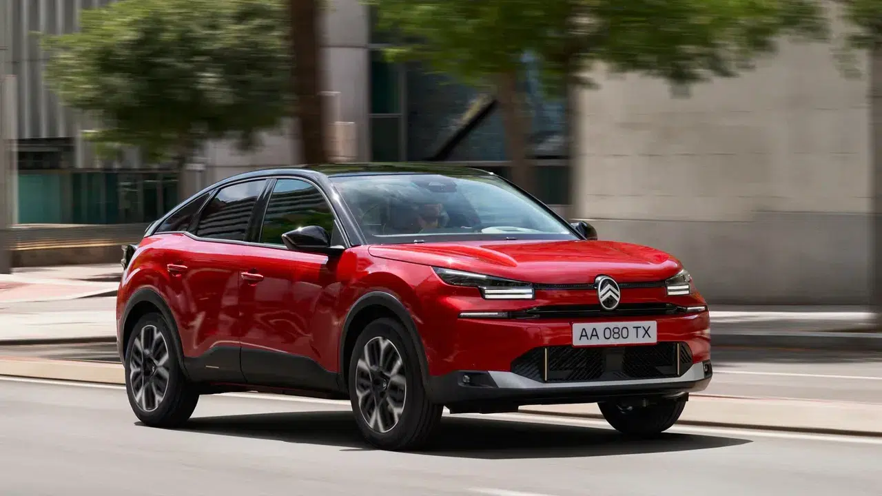 MART 2026 CİTROEN FİYATLARI NE KADARI! Yeni C3 C4 C5 Aircross Ami ve Berlingo kaç TL?