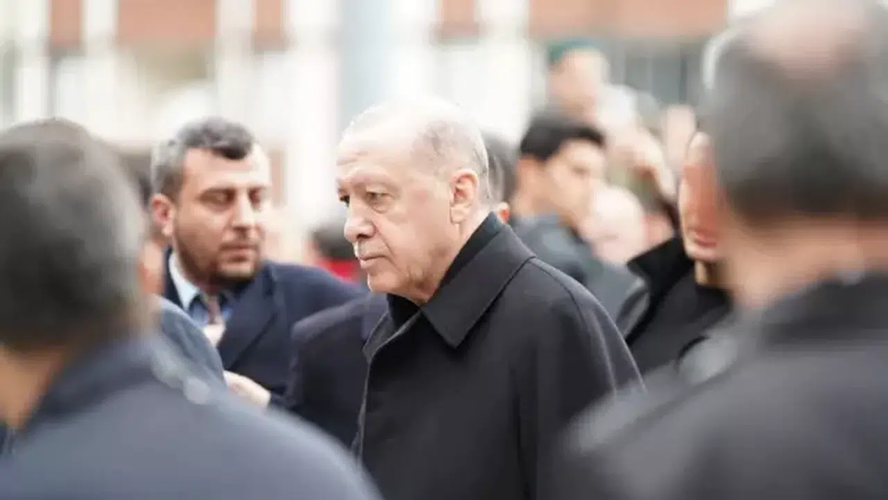 Cumhurbaşkanı Erdoğan Bayram Namazını Rize’de Kıldı