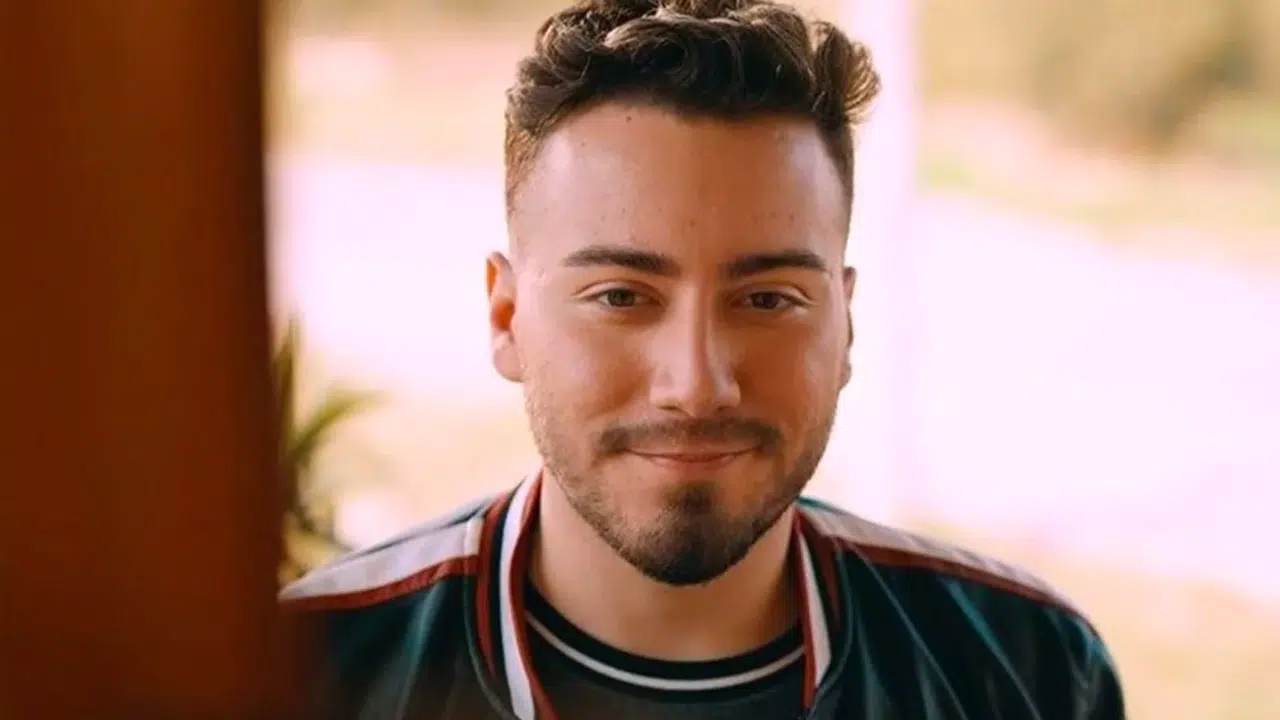 ENES BATUR YOUTUBE GELİRİ VE KAZANCI KAÇ TL? Yeni Videosu Kaç İzlenme Aldı, 24 Saatte Kazancı Ne Kadar Oldu?