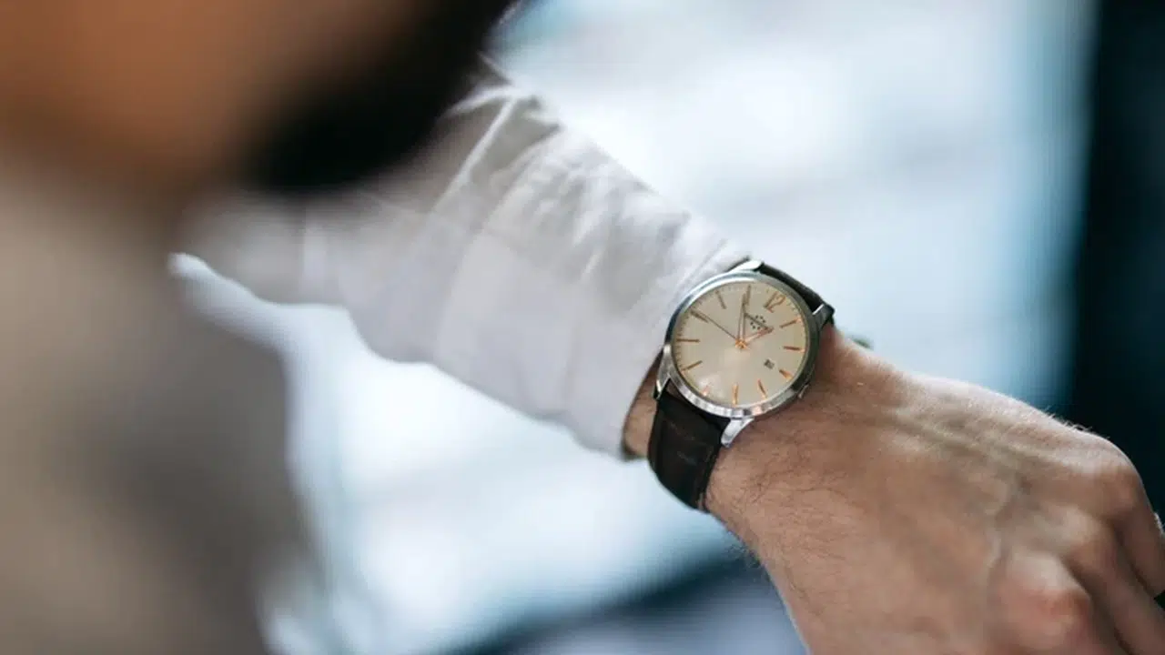 SAATLER İLERİ Mİ ALINDI? (29 Mart 2026) Türkiye’de saatler değişti mi, Avrupa ve Türkiye saat farkı ne?