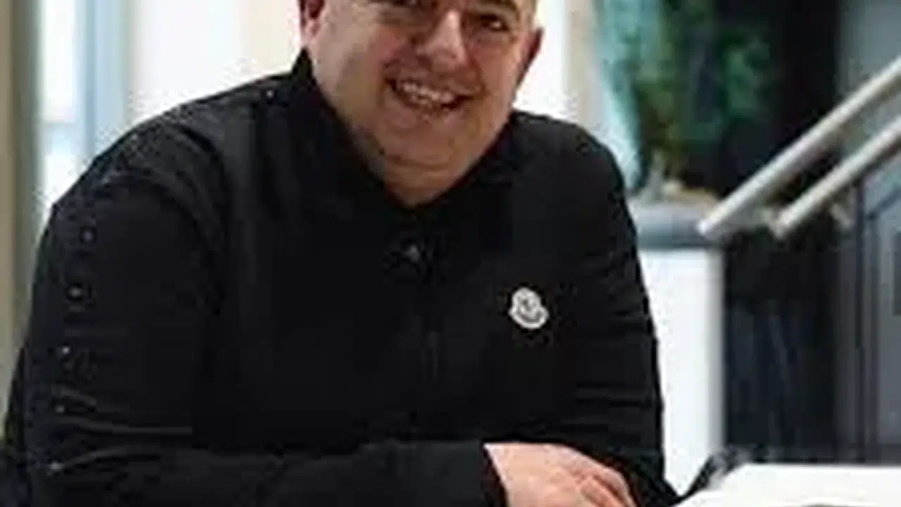 Mustafa Bahçecioğlu'nun serveti ne kadar, ne iş yapıyor, kaç yaşında?