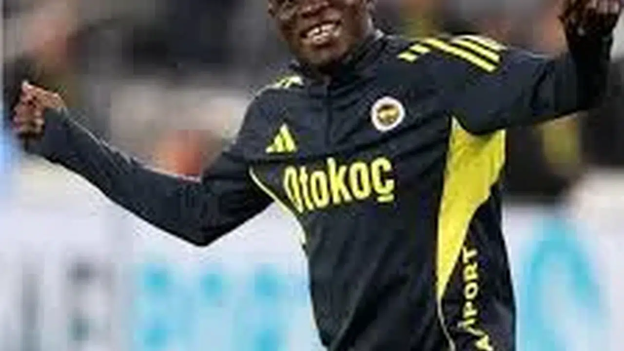 Fenerbahçe’de Kante Tepkisi! Karagümrük Maçı Sonrası Taraftarlar Eleştirdi